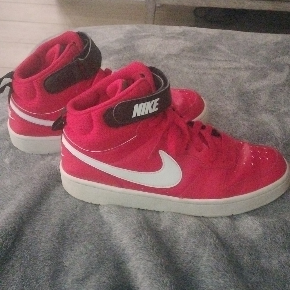 Nike Kids Red and White High-Top Sneakers